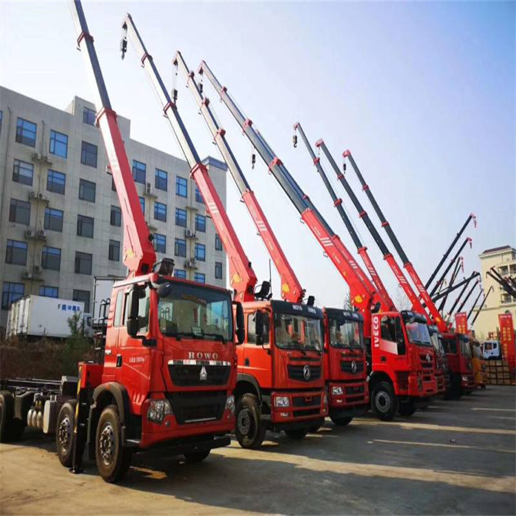 平阳县租专业吊车电话