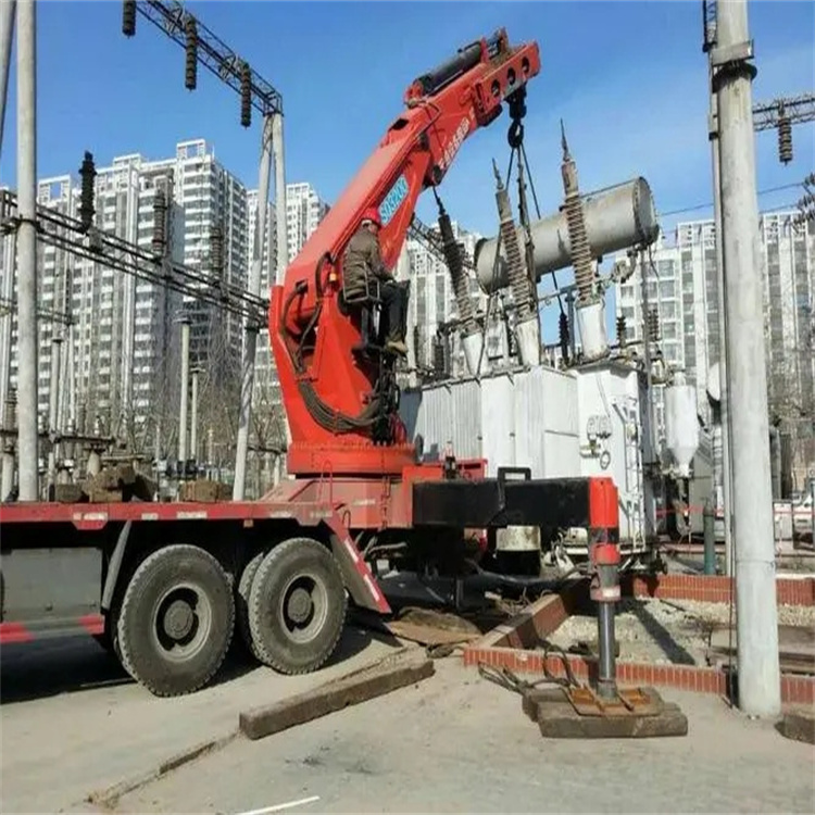 平阳县就近吊车出租|工地厂房吊装设备租赁|24小时高效响应