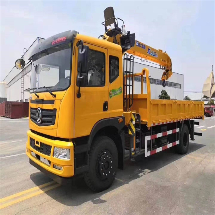 平阳县附近找一辆随车吊出租